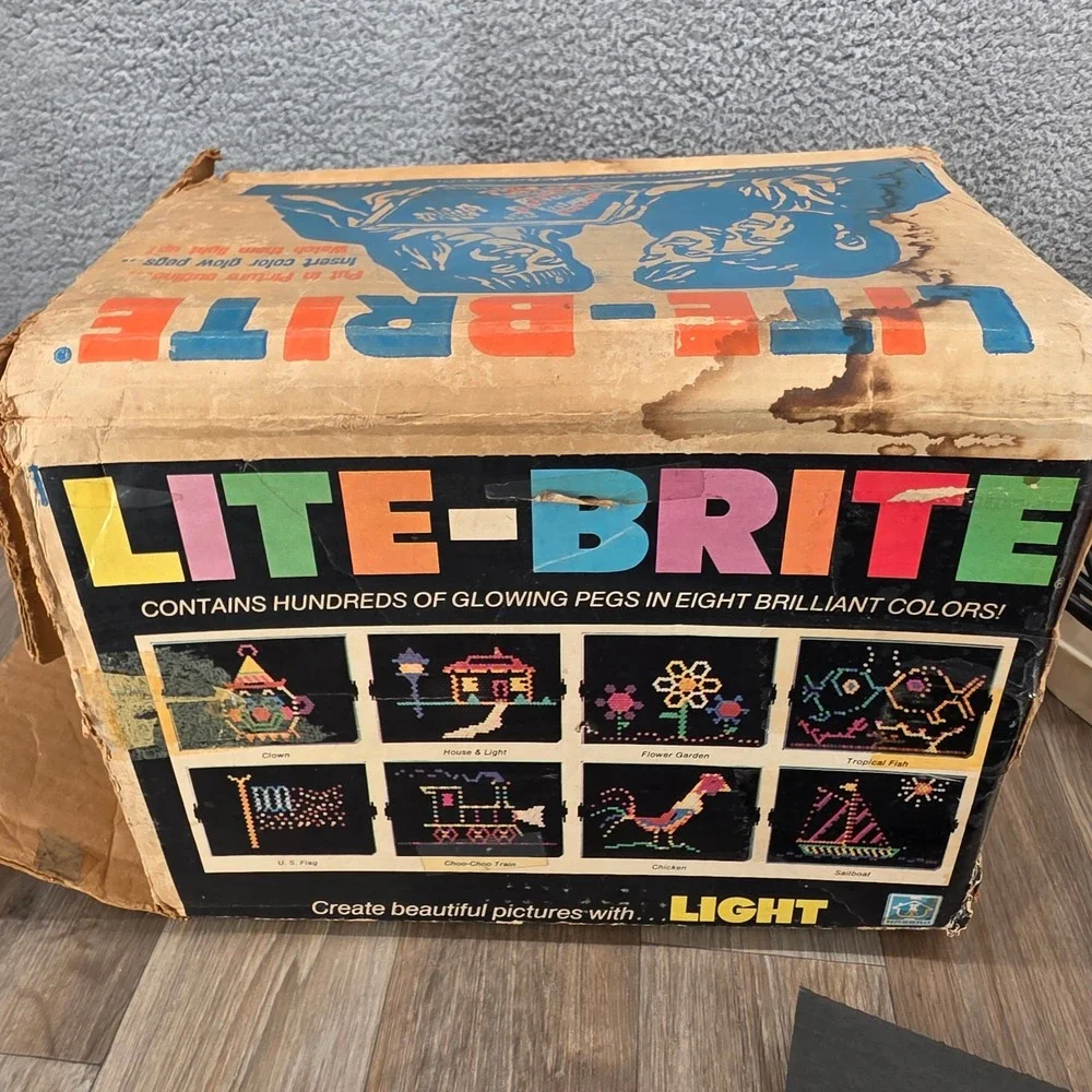 Vintage 1978 Hasbro Lite-Brite Light Box Toy Model 5455 with Pegs and Sheets